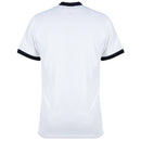 costas da camisa de futebol masculina branca de edição especial do 125º aniversário da seleção da Alemanha, com gola e punhos pretos e brasão de aniversário exclusivo.