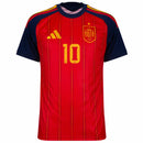 Camisa de futebol da seleção da Espanha titular vermelha com detalhes em azul e amarelo, com a personalização do jogador lamine yamal 10 temporada 2026/2027.